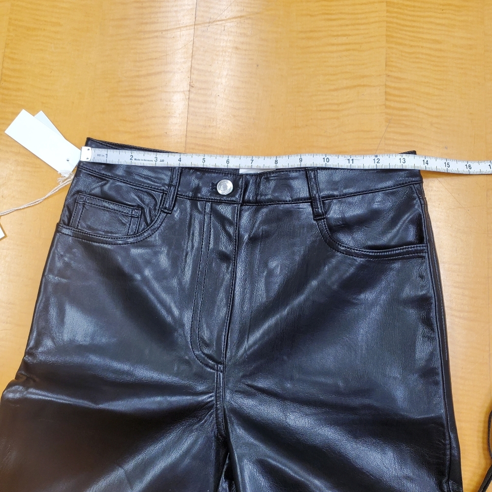 Aritzia Crop Pant - Picture 5 of 8
